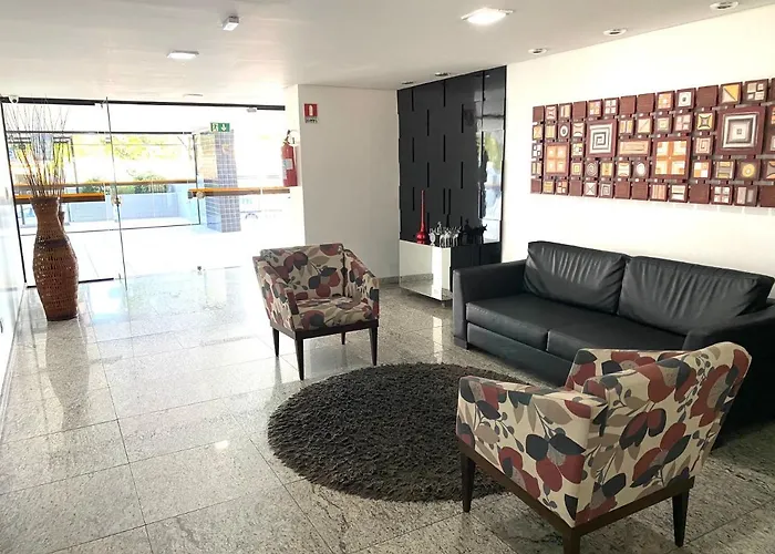 02 Quartos, A 100 Metros Da Praia De Pajucara